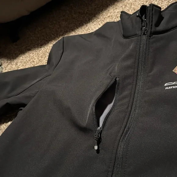 National Corvette Museum C7 Logo jacket (M) EUC! - Picture 8 of 13